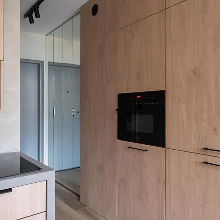 Elblaska Modern *